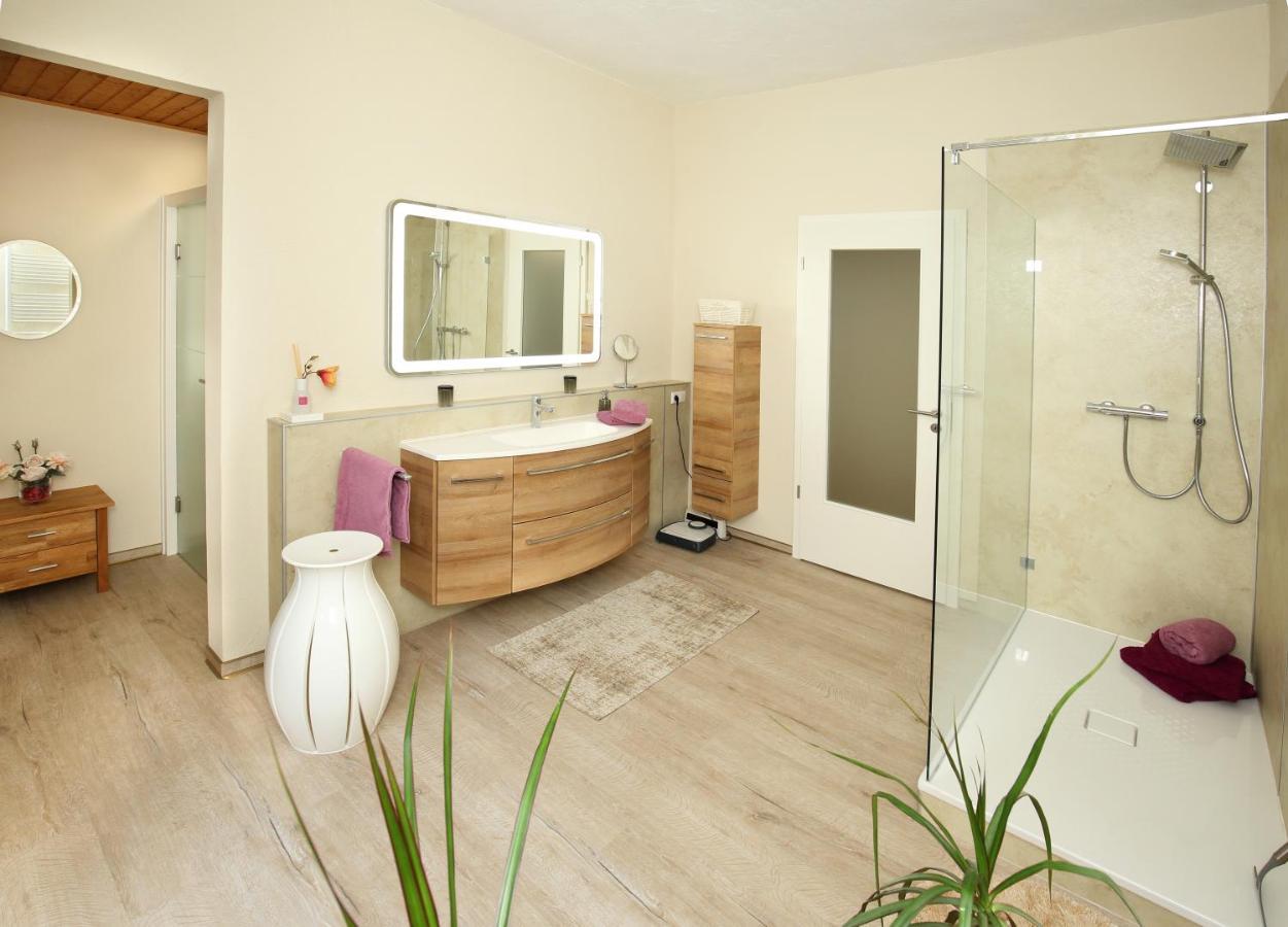 Ferienwohnung Am Schildautal-Mit Gartenlounge & Wlan Seesen Buitenkant foto